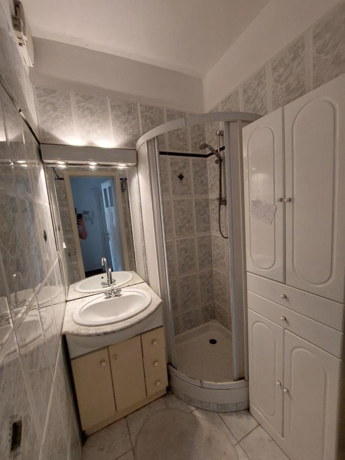 Hotel R24, Rose House à Ljubljana Extérieur photo